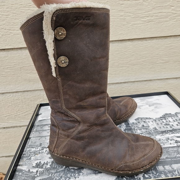 Teva Tonalea brown nubuck leather sherpa lined mid-calf boots size 7.5 - Picture 1 of 10